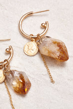 Load image into Gallery viewer, Flavia Earrings