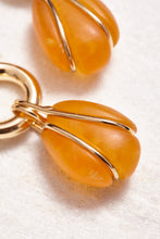 Load image into Gallery viewer, Dora Earrings Amber